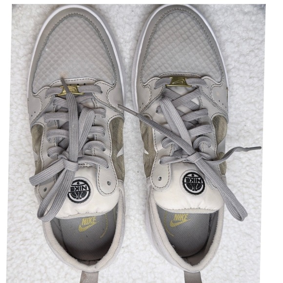 Nike Court Vision Alta Womens 8.5 Beige Platform Sneakers Low Top Trainers - Picture 9 of 13